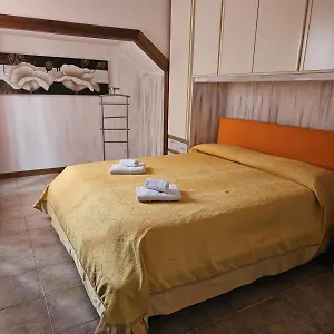 https://nel-cuore-di-venezia-30121.hotelslidodijesolo.com